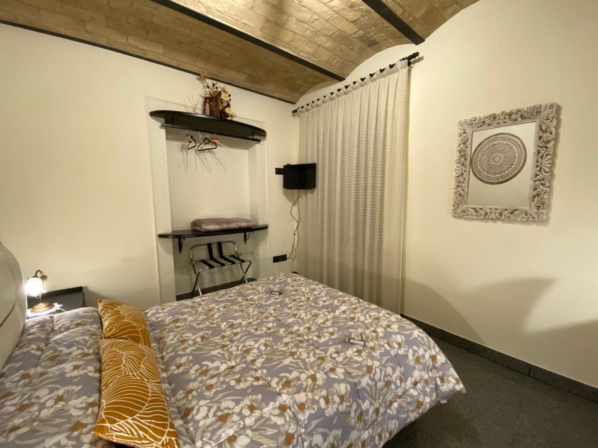 B&B Terrazza Sul Borgo Mogliano Exterior foto